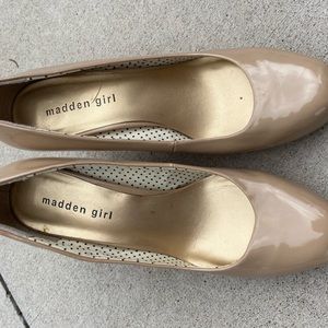 Size 9 Steve Madden heels